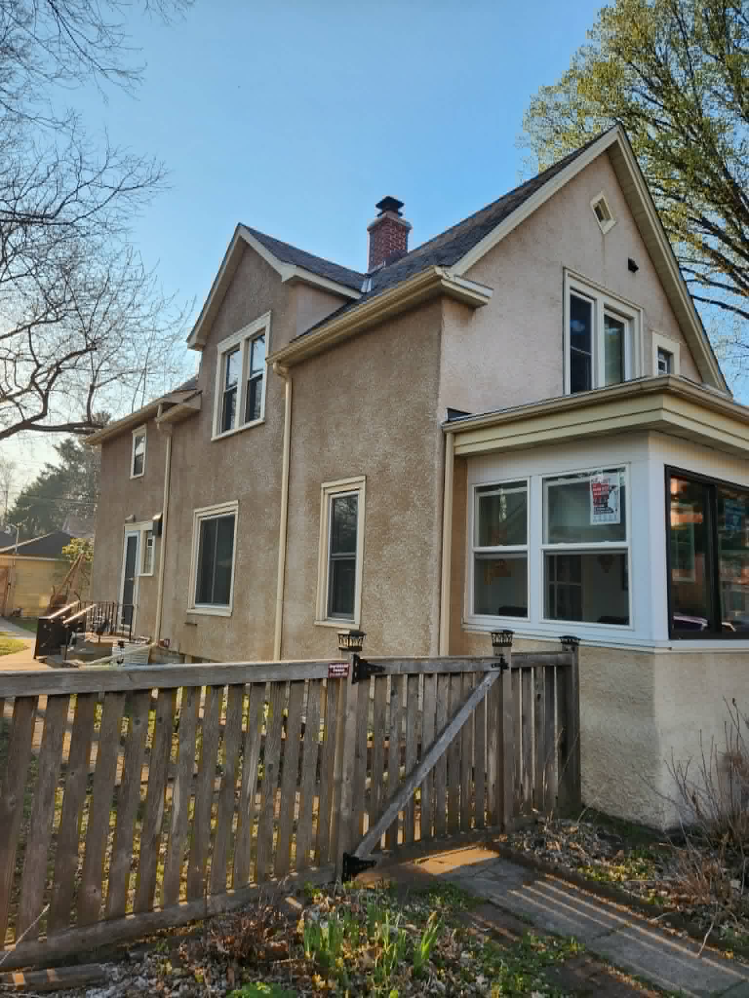 House before pair 6