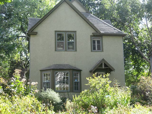 Exterior 01